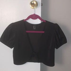 Tie in front black crop top with puff sleeves Forever 21 size S